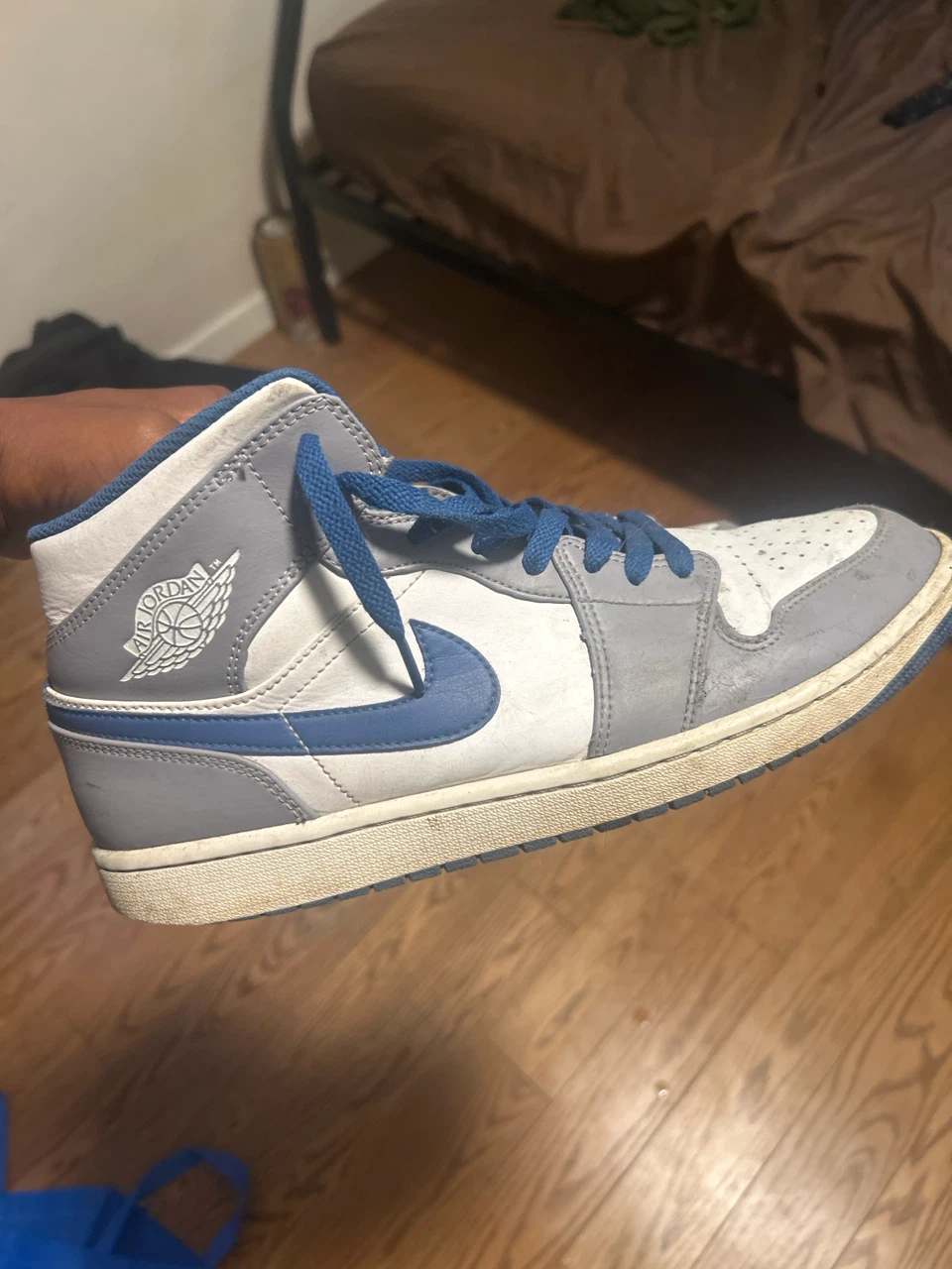 Air Jordan 1 Mid SE US 11.5 - photo 2