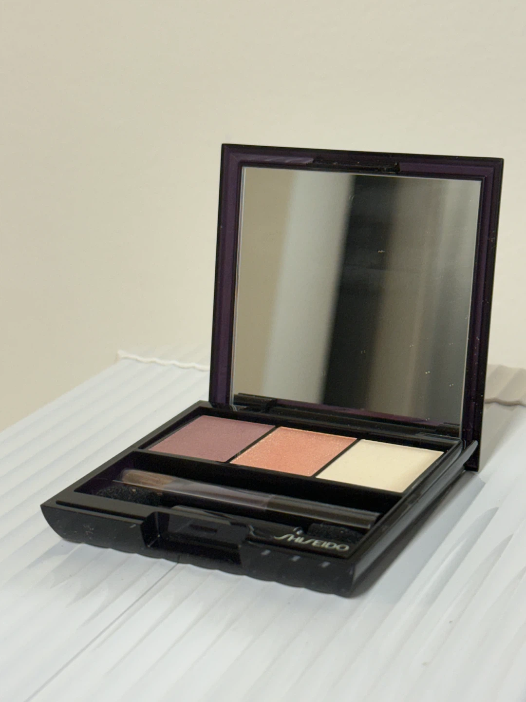 Shiseido Eyeshadow Palette - photo 3