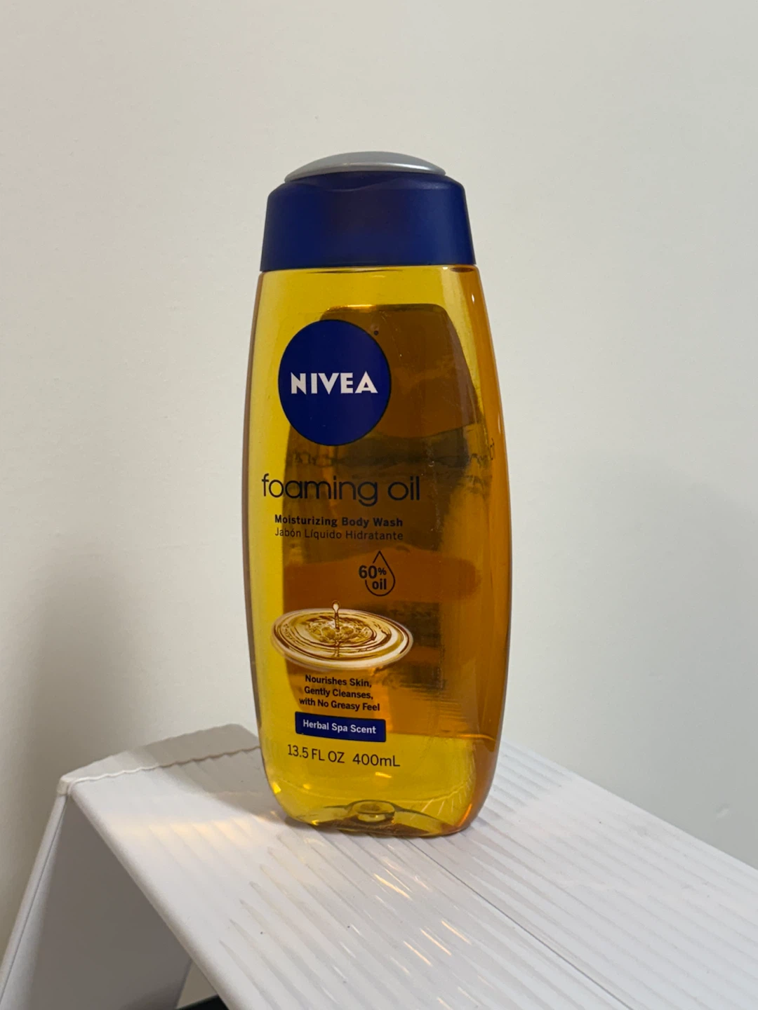 Nivea Foaming Oil Moisturizing Body Wash