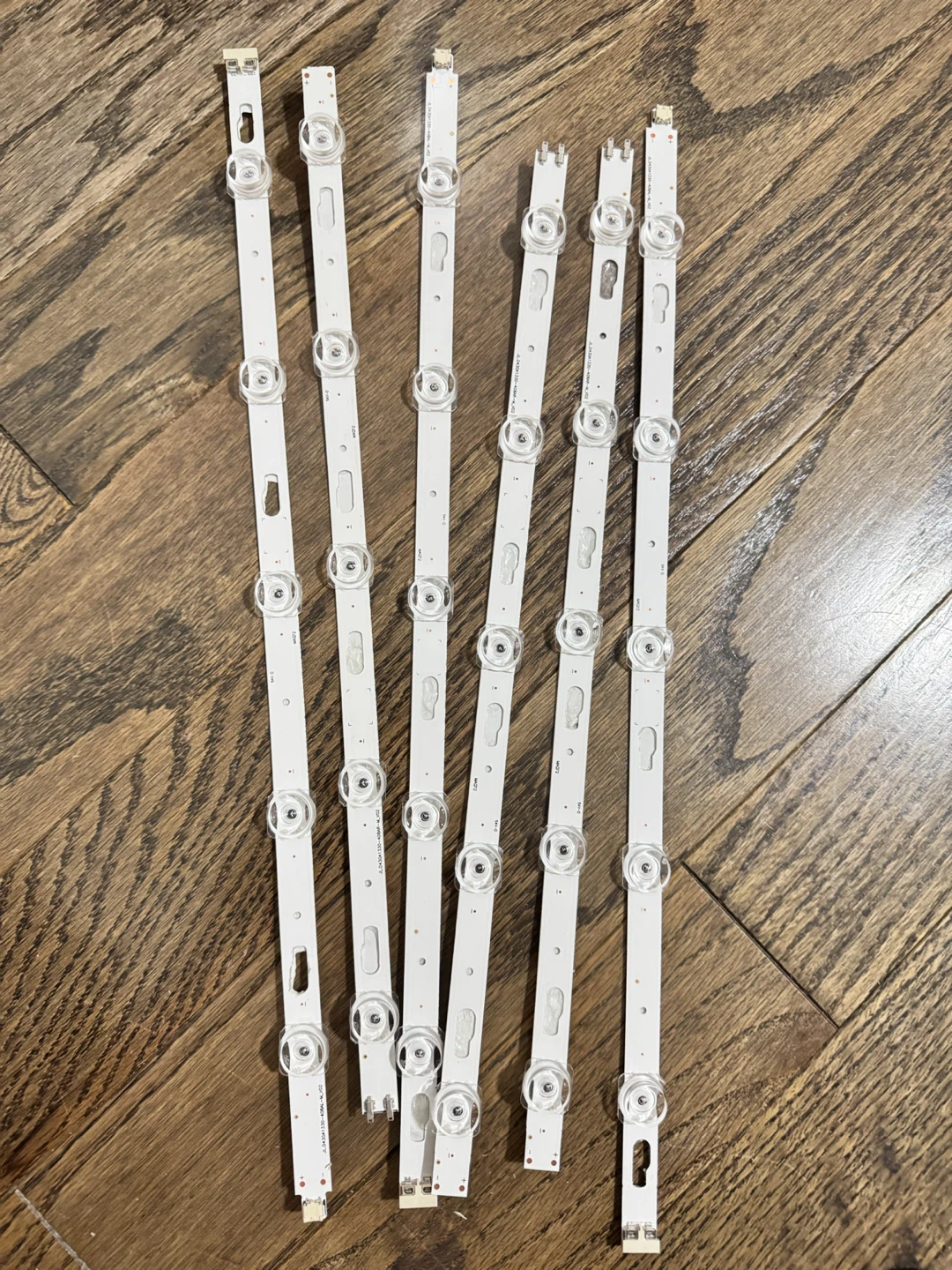 Backlight led smart tv replacement - photo 4