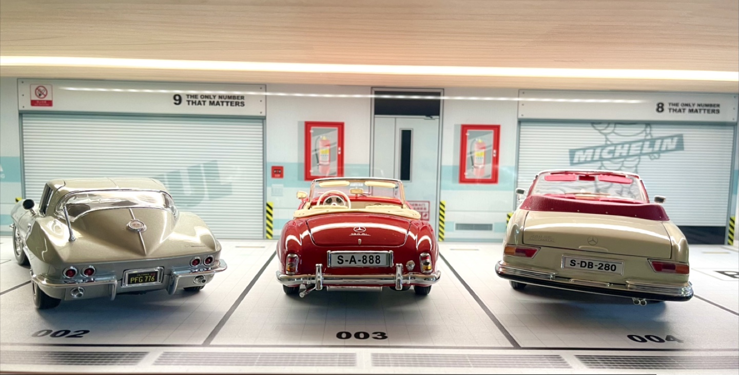 1:18 Maisto Die-Cast Classic Models - photo 2
