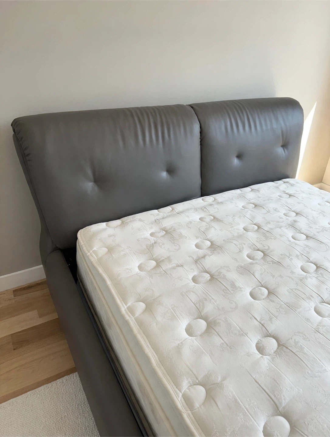 Queen Bed with Mattress– Comfortable & Stylish | Great condition