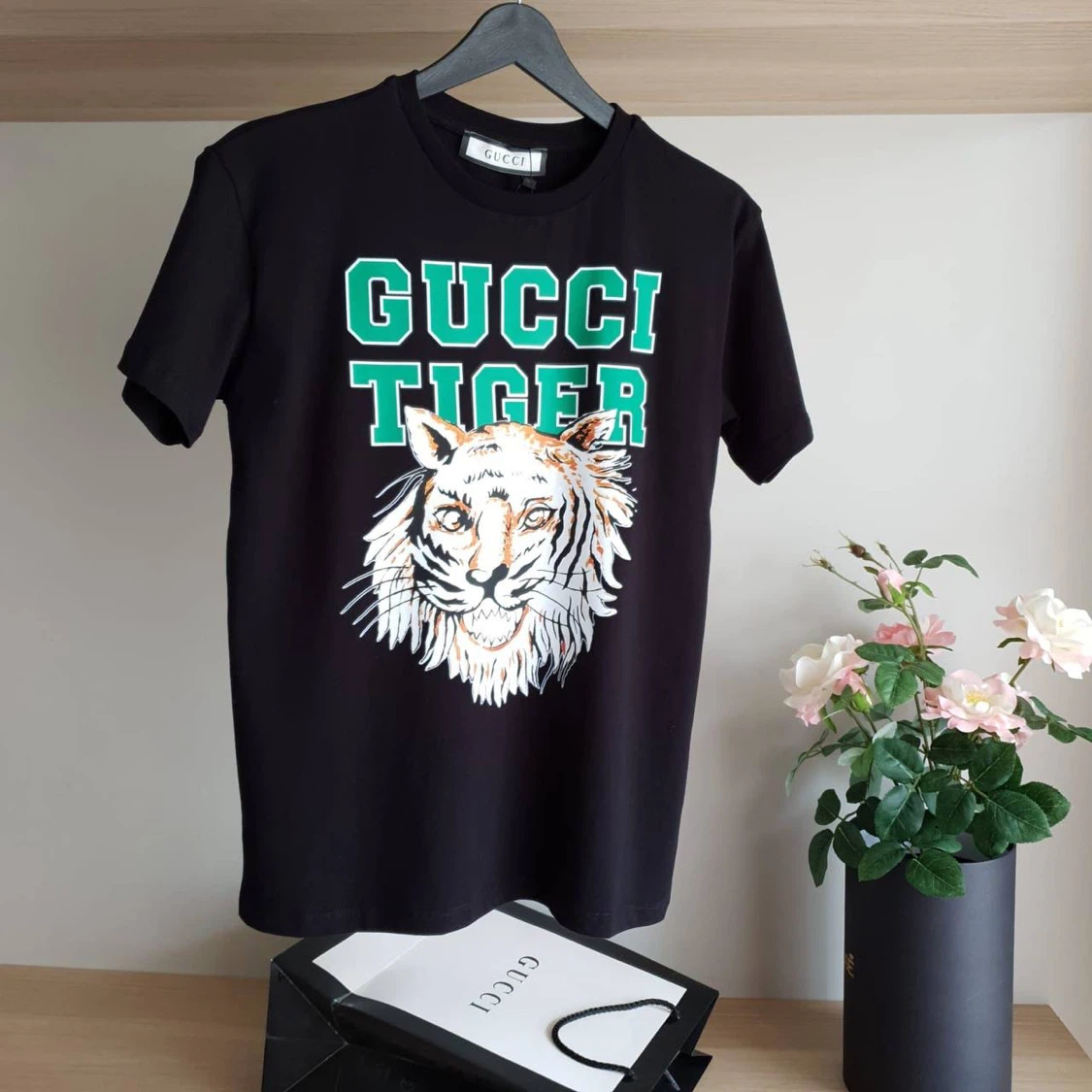 Gucci Tiger Women’s T-Shirt (Brand New with Tags)
