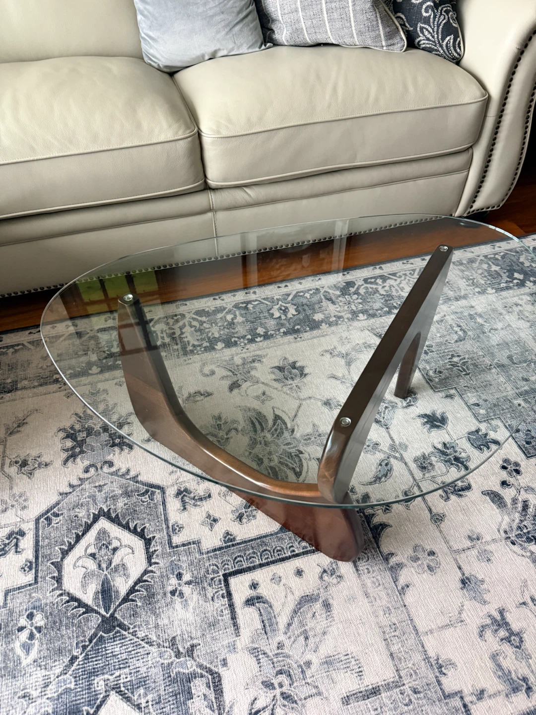 Modern glass coffee table - photo 2