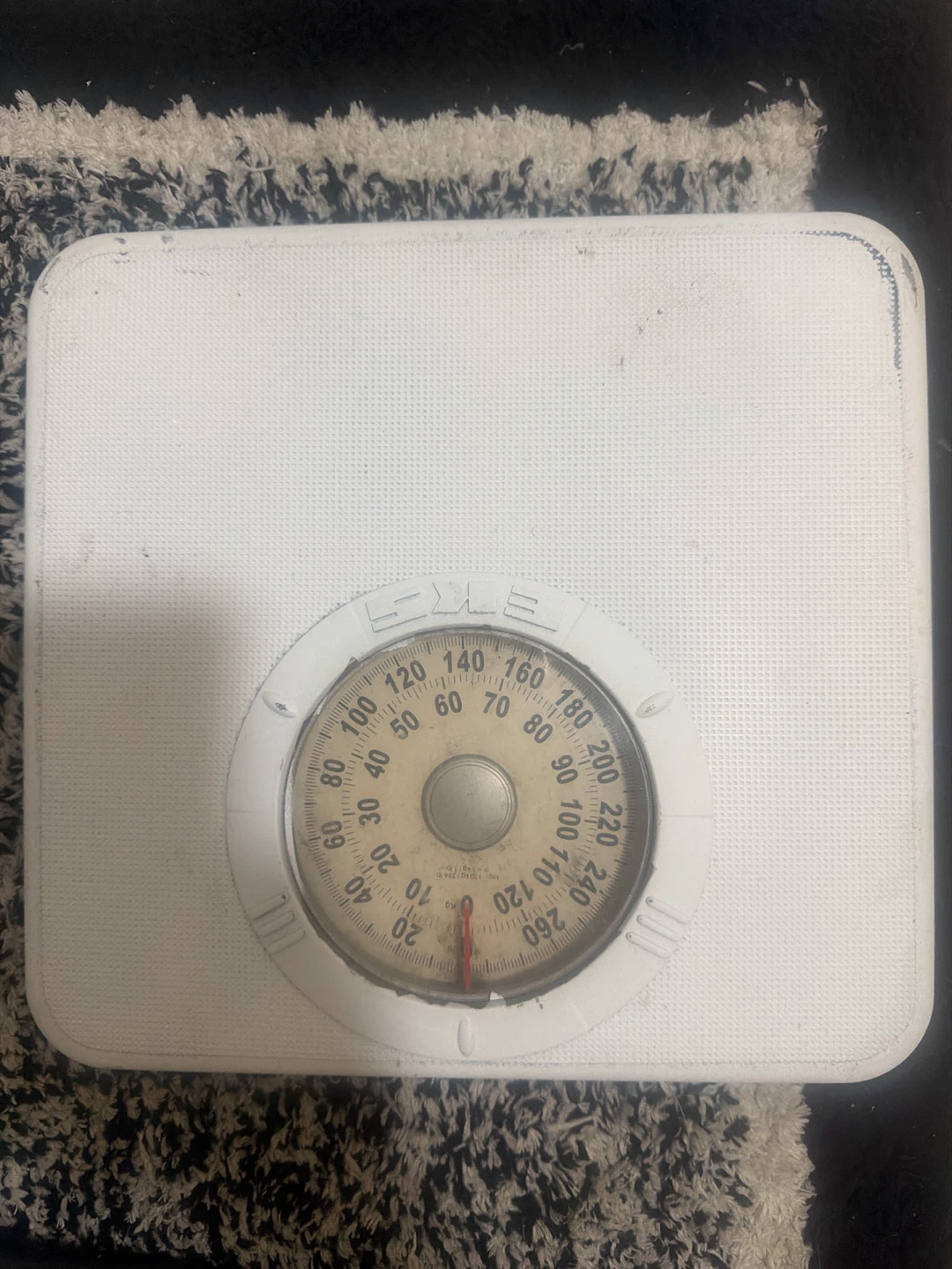 White Mechanical Scale