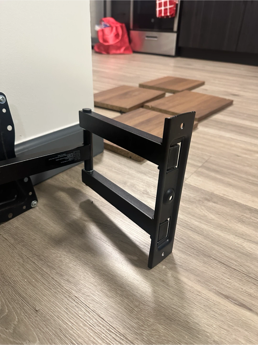 Adjustable TV Wall Mount - photo 3
