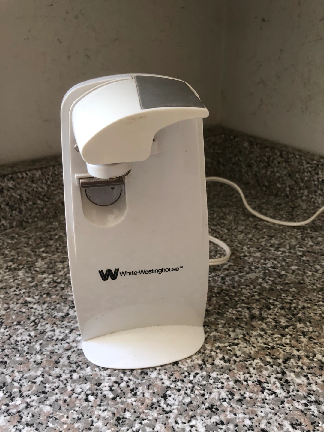 White Westinghouse Electric Can Opener