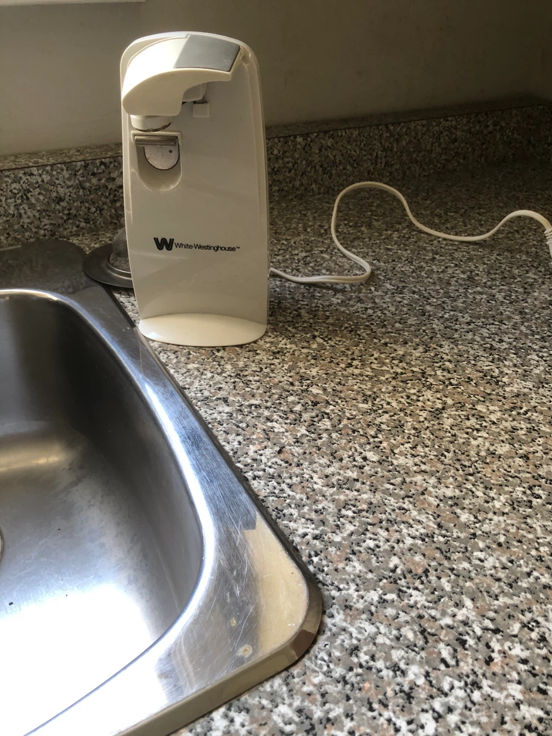White Westinghouse Electric Can Opener - photo 3