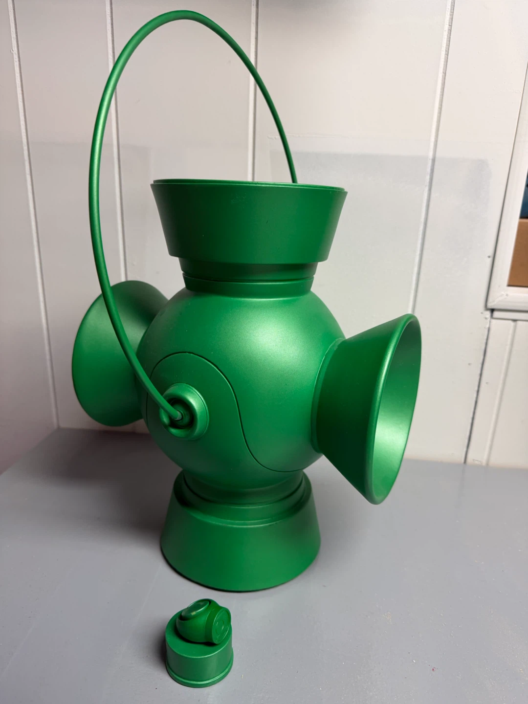DC Collectibles Green Lantern 1:1 Scale - photo 2