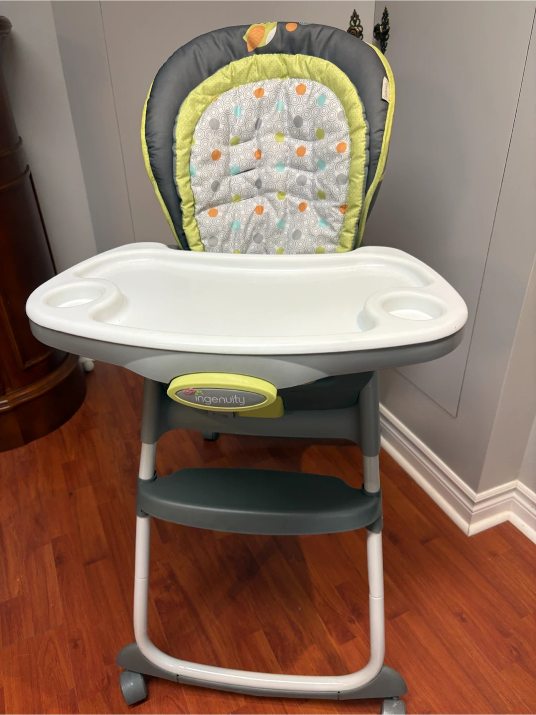 Ingenuity High Chair like New!! - photo 2