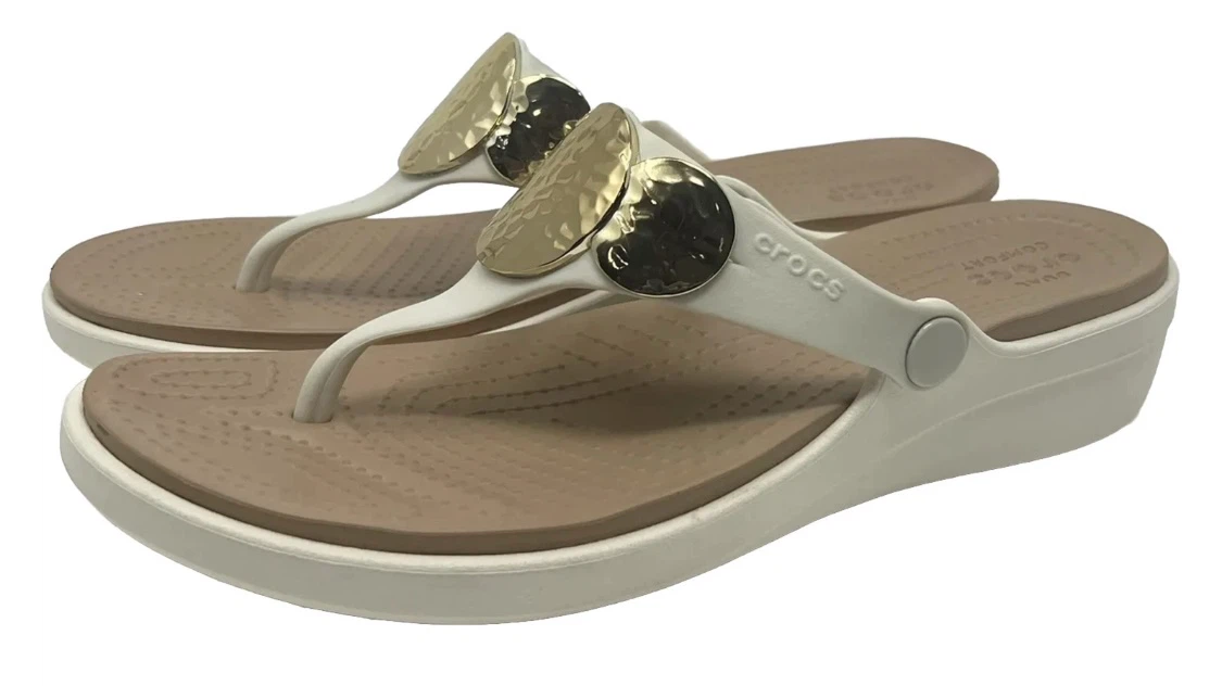 NEW Crocs Women's Flip Flops Sandals - Size 10 - photo 3