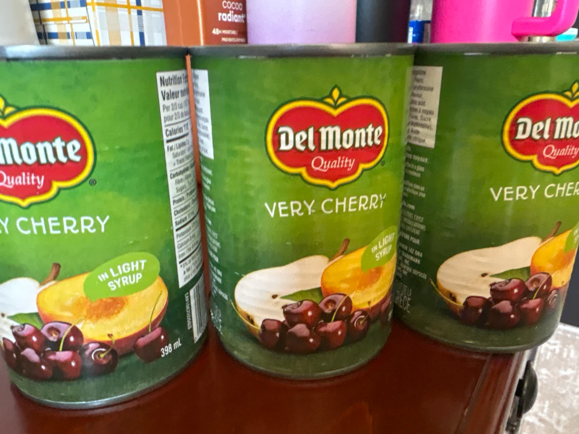 Del monte very cherry