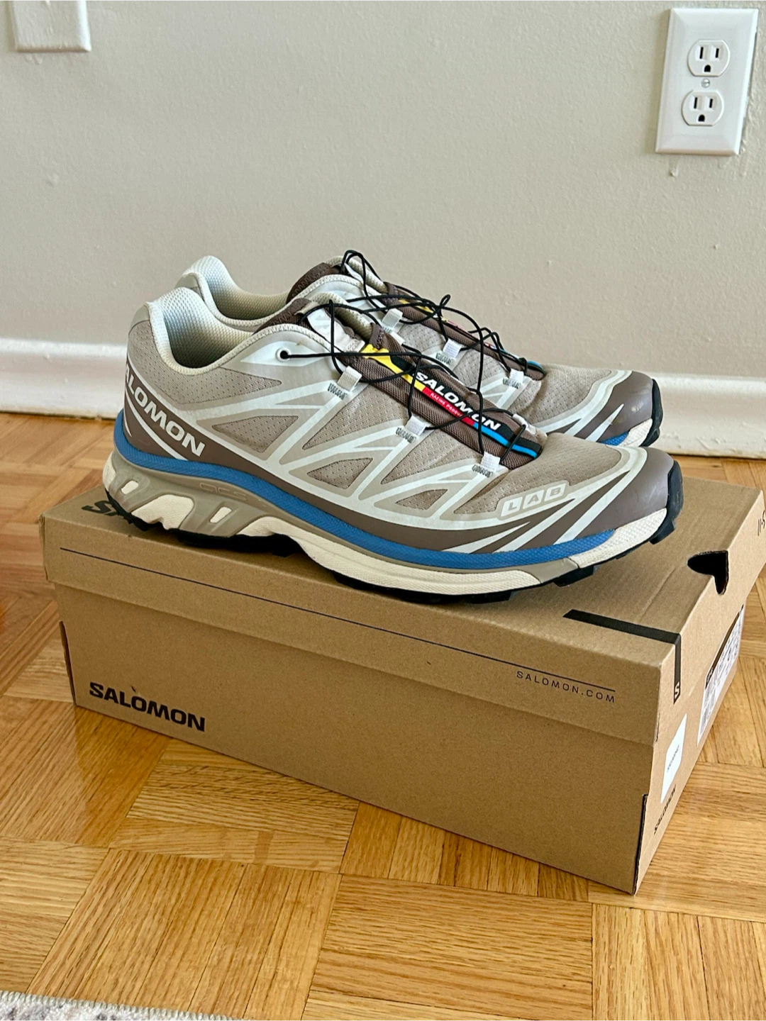 11.5M Salomon XT-6 "Silver Cloud" Shoes