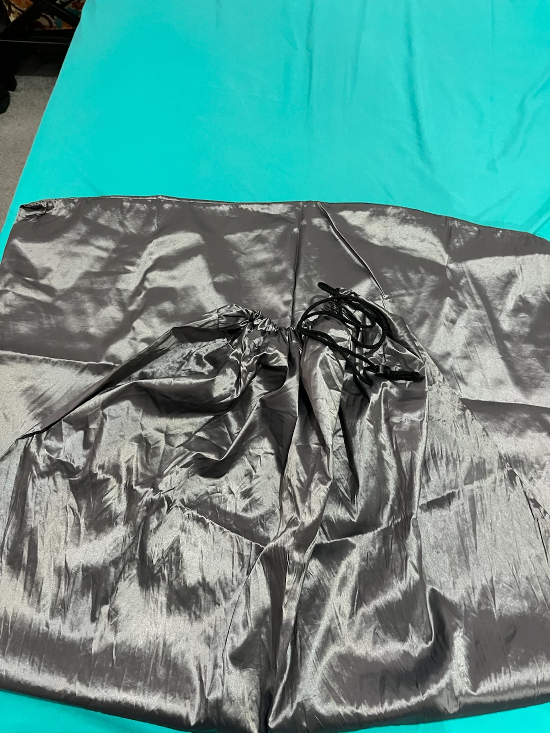 Gray Satin laundry Bag - photo 2