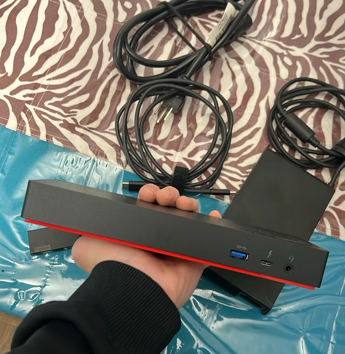 Lenovo ThinkPad 230W Docking Station with AC Adapter - photo 2