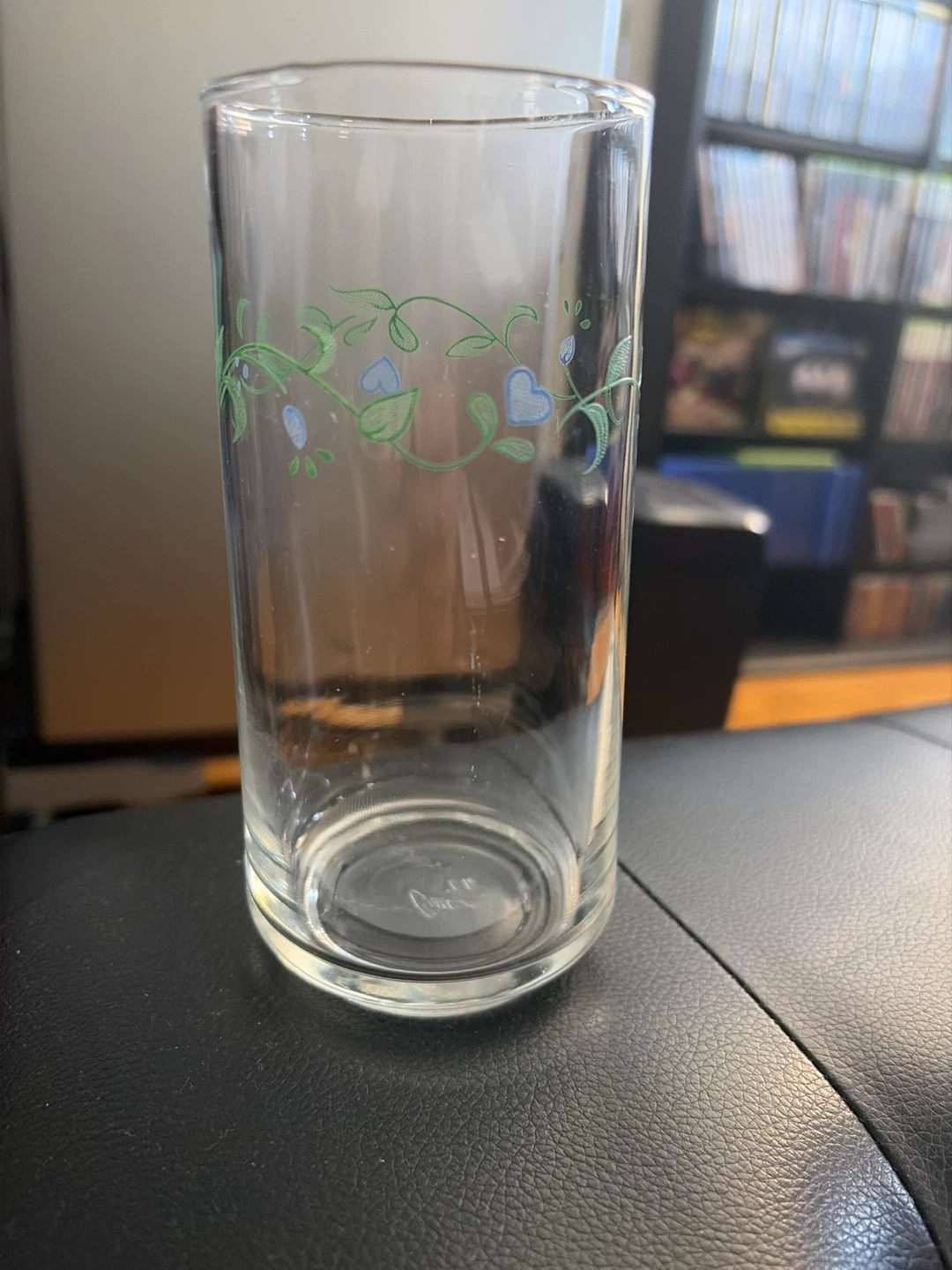 Set of 6 Glasses with Floral Design