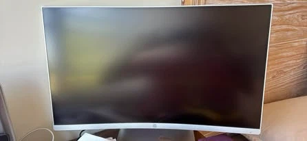 HP 27-inch Monitor