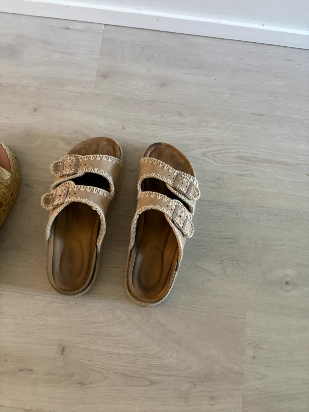 Women's Sandals - photo 2
