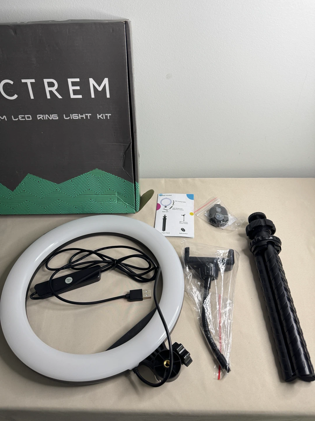 Mactrem LED Ring Light – Open Box, Brand New - photo 4