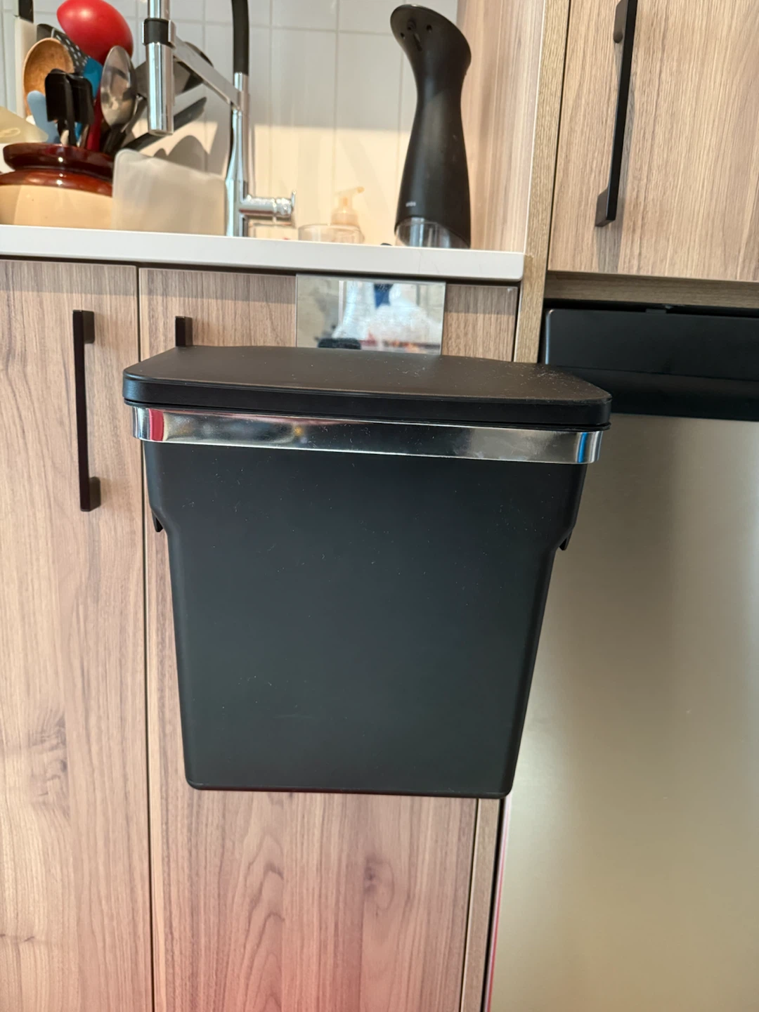 2.6 Gallon In-Cabinet Trash Can