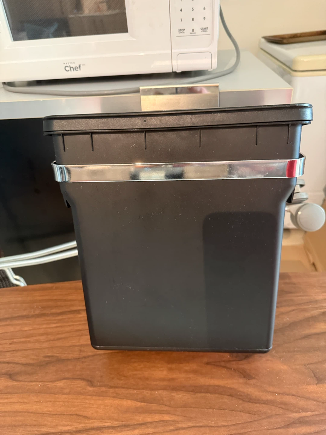 2.6 Gallon In-Cabinet Trash Can - photo 2