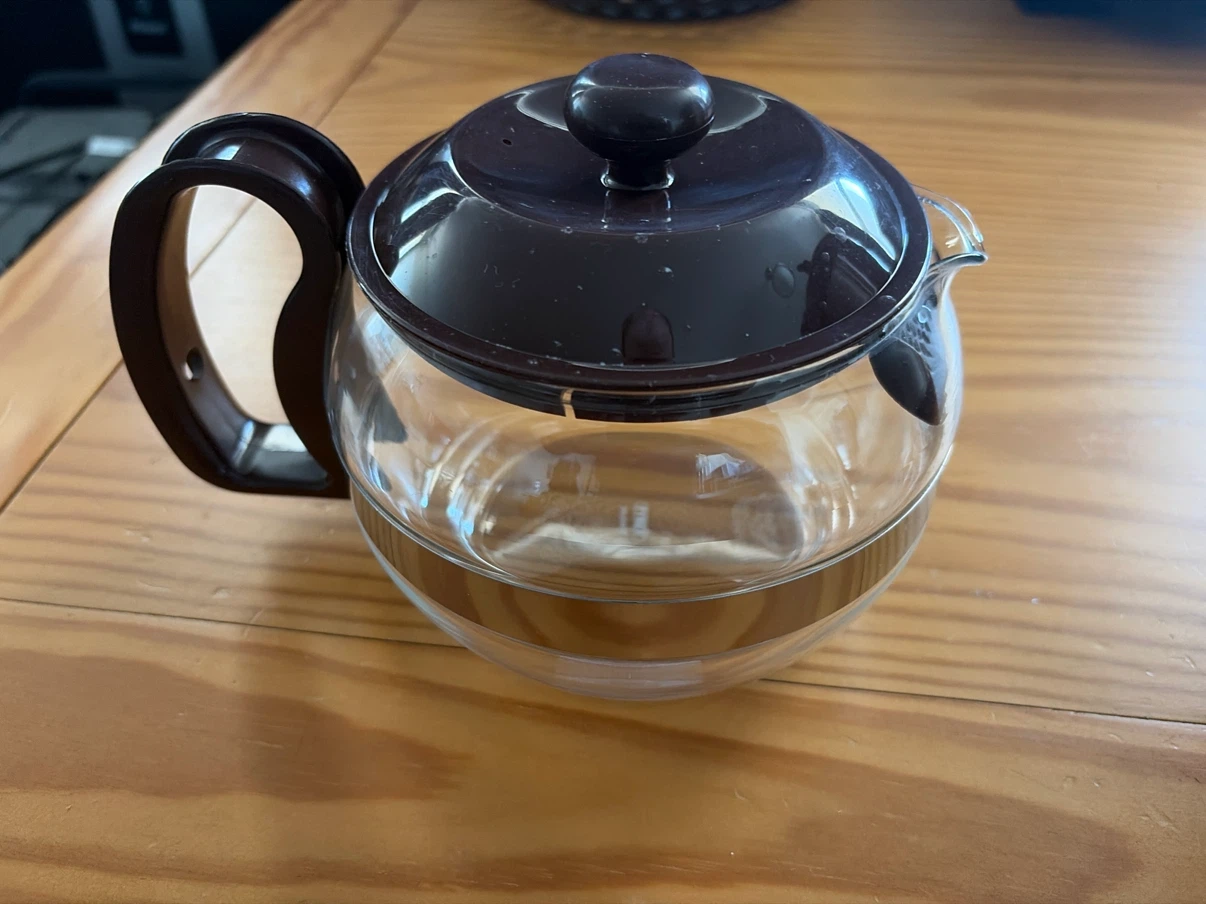 Tea pot