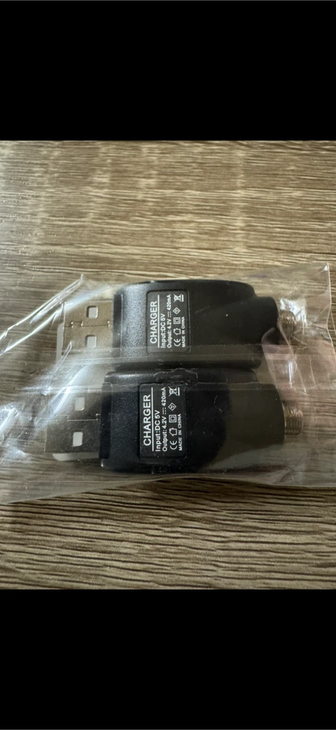 2x USB Charger Adapters