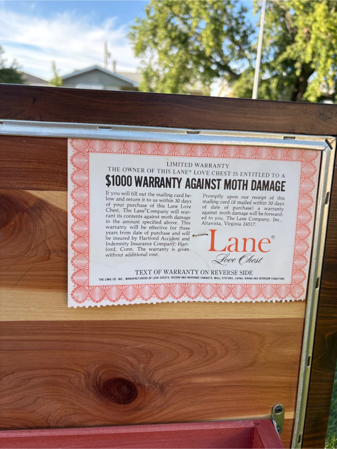 Vintage Lane Cedar Hope Chest  – Solid Cedar – Made in Canada - photo 2