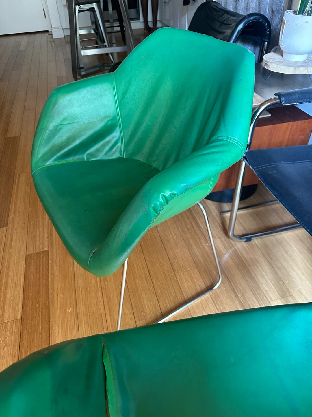 2 ROBIN DAY HILLE CHROME BUCKET CHAIRS MID CENTURY MODERN - photo 3