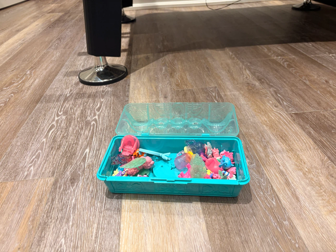 Hatchimals Pixies Set with Carrying Case - photo 5
