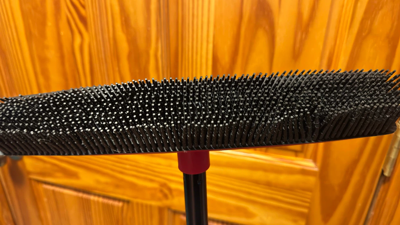 Red Rubber Broom with Squeegee - photo 2
