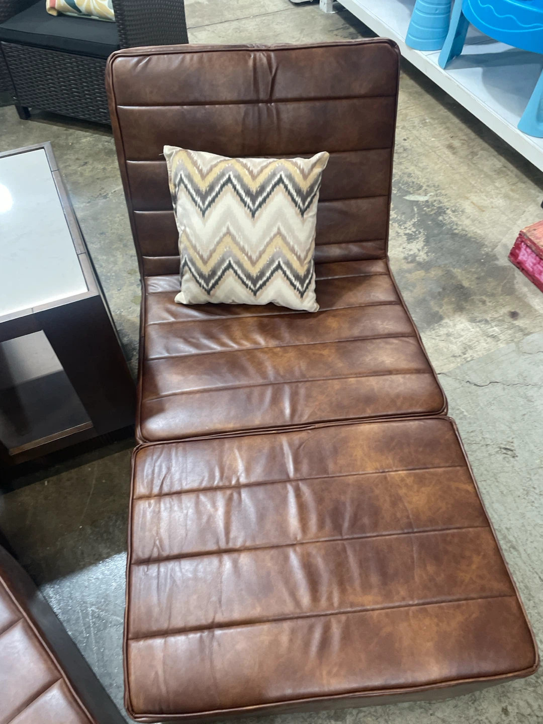 Brown Faux Leather Chaise Lounge Chair - photo 5