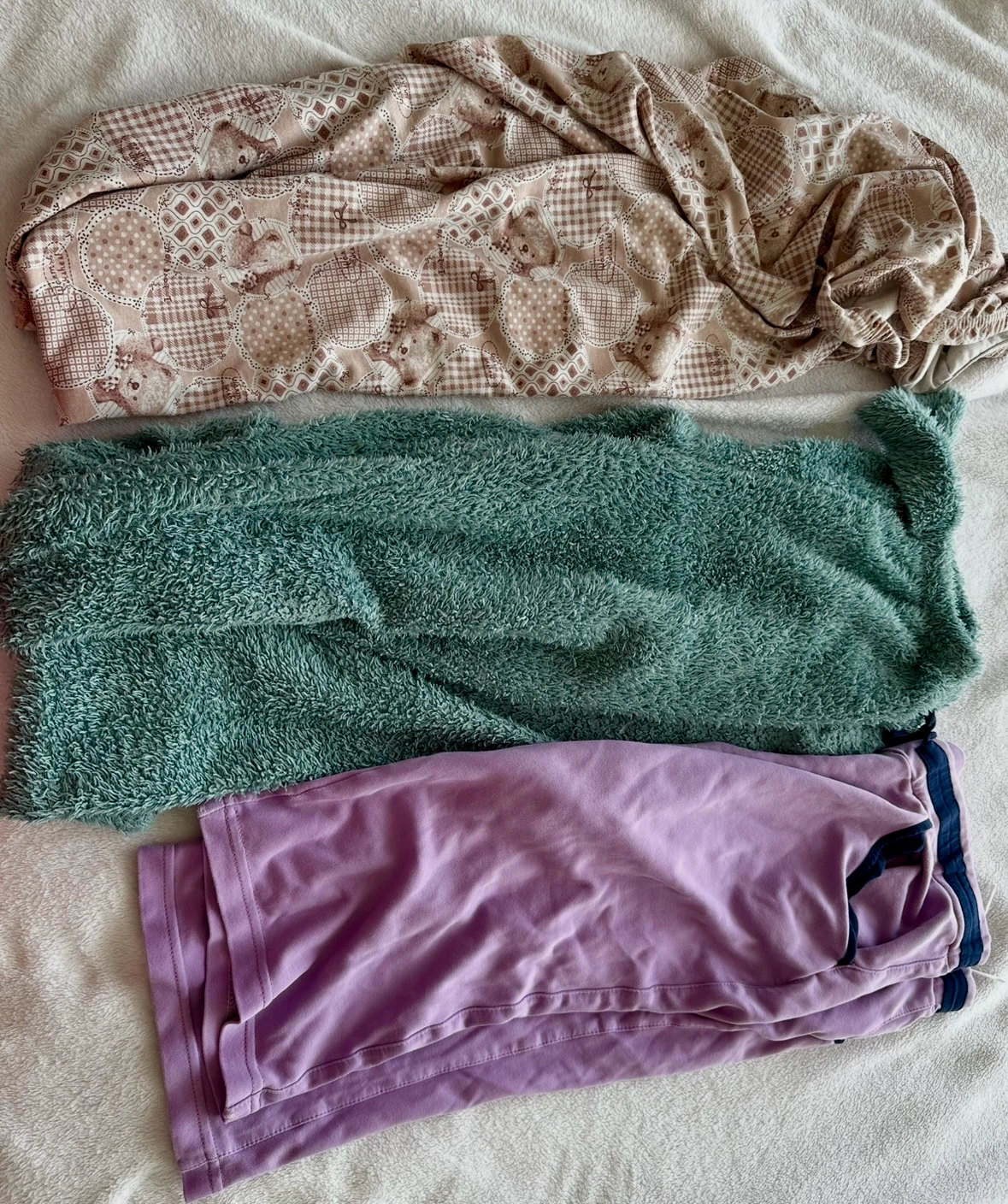 Assorted women's loungewear bundle - photo 3
