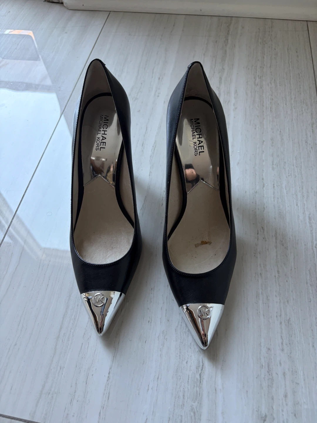 Michael Kors Black Leather Cap Toe Pumps Size 9.5