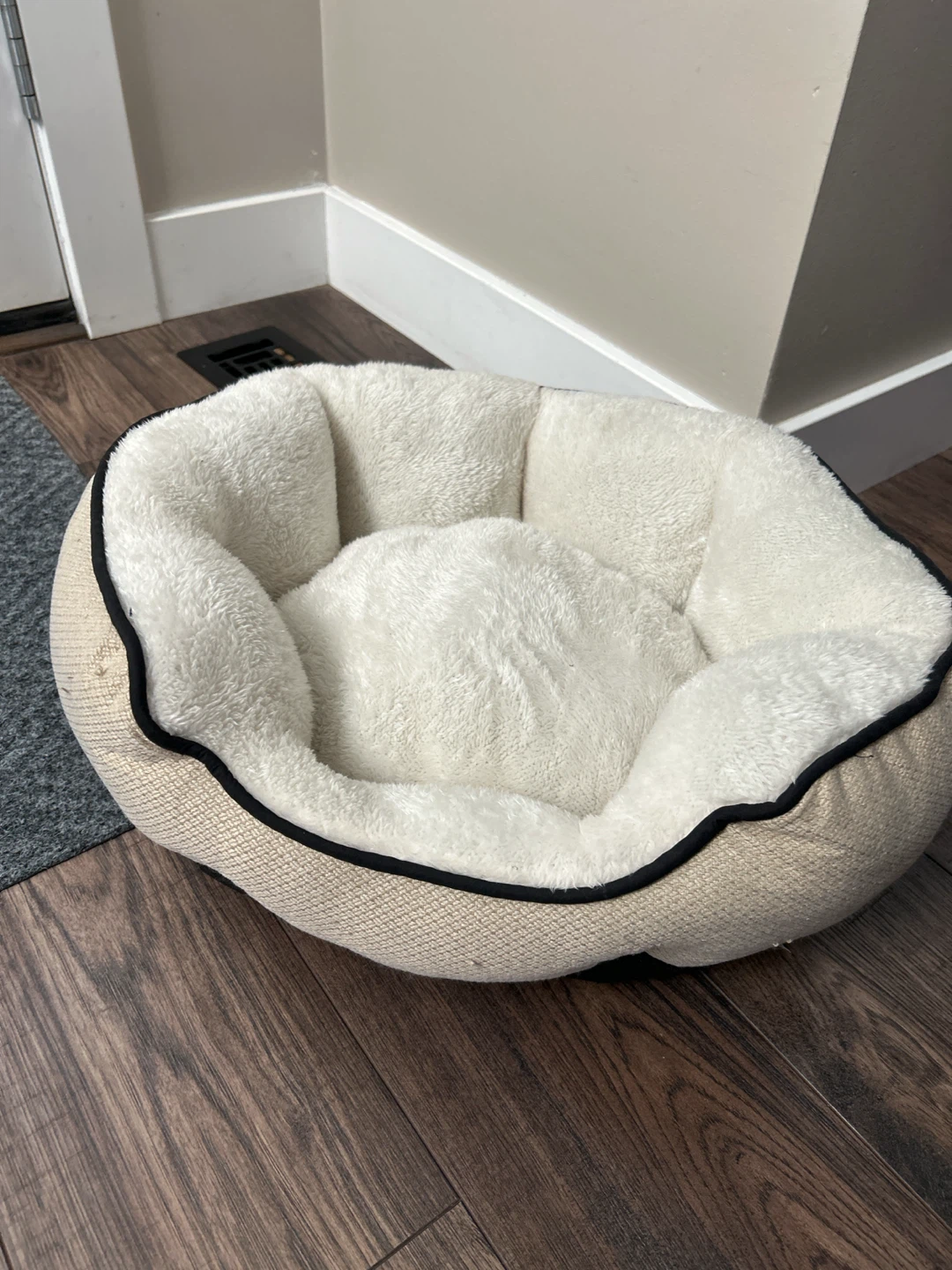 Plush Pet Bed