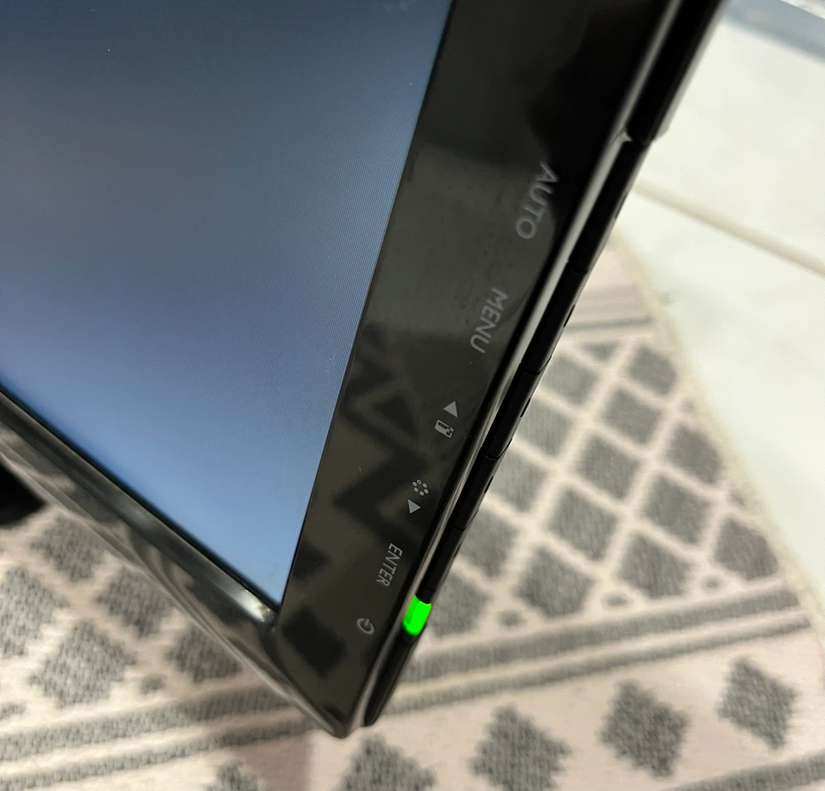 Computer Monitor - photo 2
