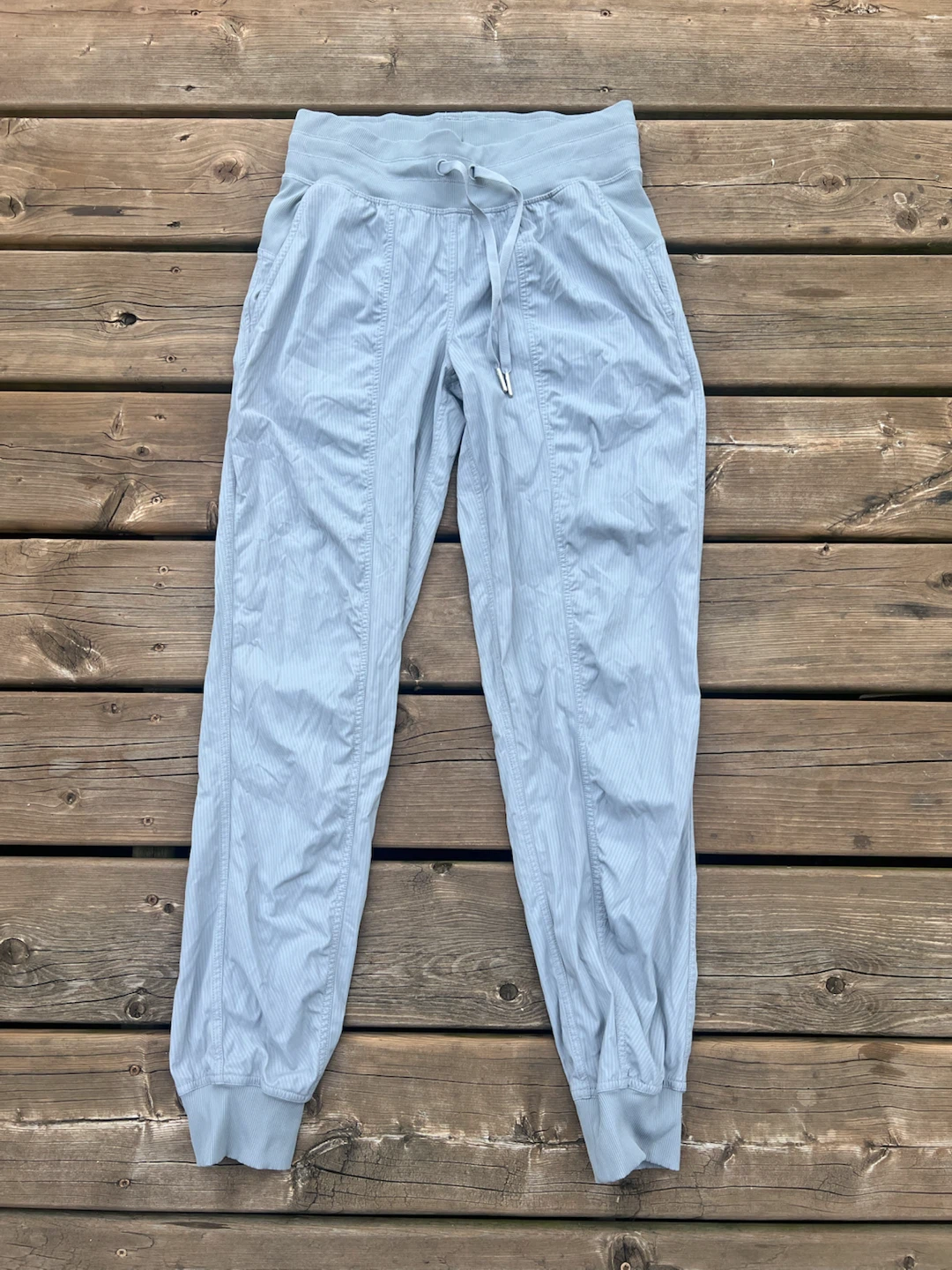 Like new Size 4 lulu dance studio pants