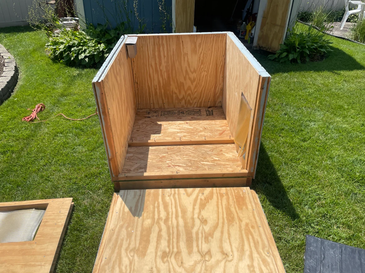Insulated Dog House - photo 3