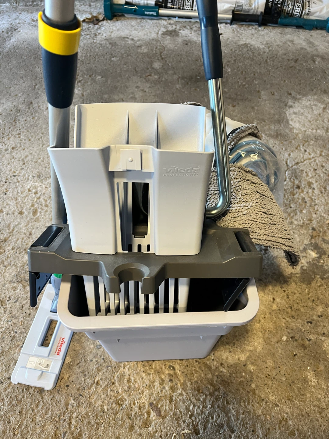 Vileda Professional Mop and Bucket Set - photo 4