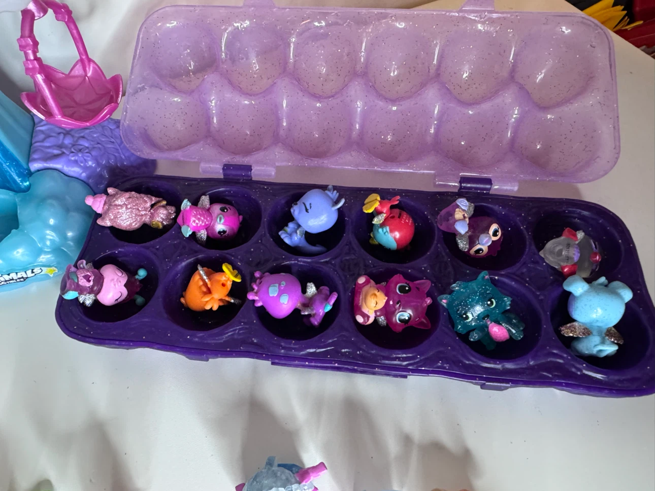 Hatchimals Colleggtibles Playset and Figure Lot - photo 2