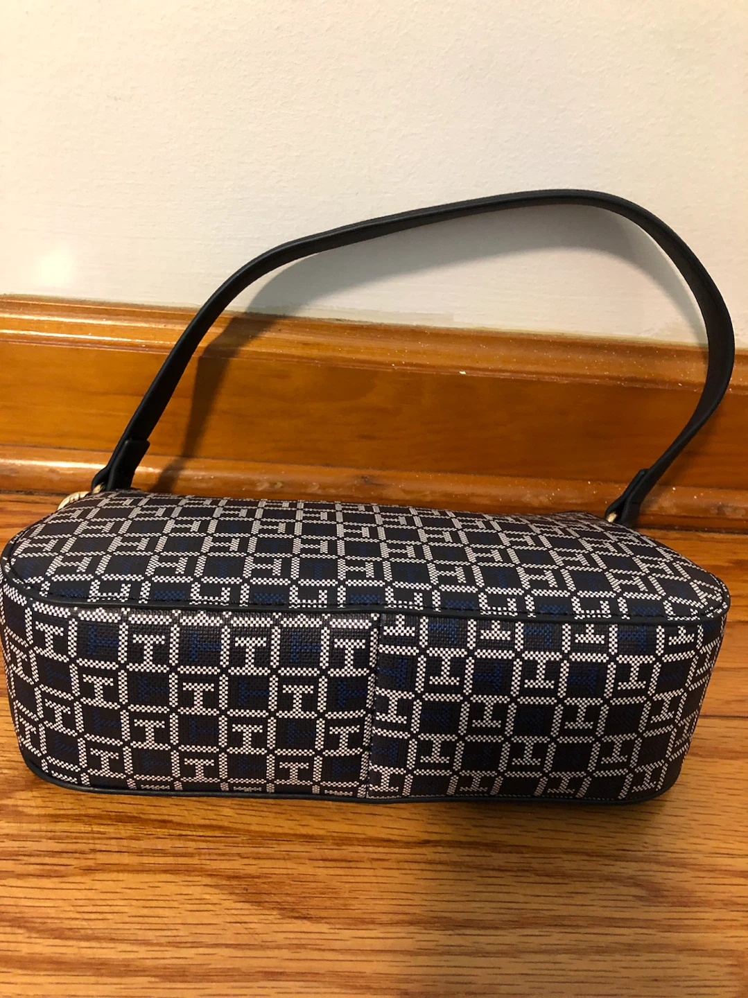 Tommy Hilfiger Shoulder Bag - photo 5