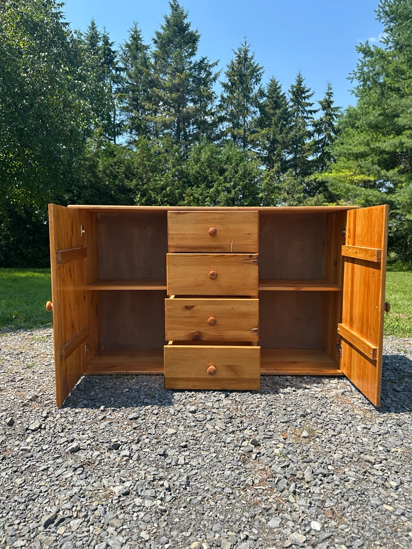 Solid Pine Rustic  Sideboard / Buffet Cabinet (CAN DELIVER) - photo 4