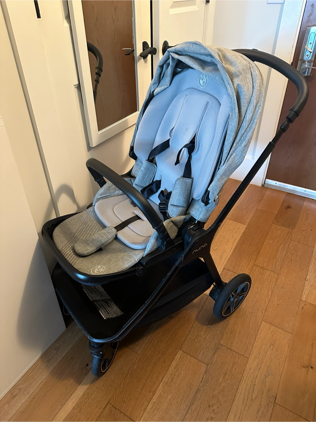Nuna triv next bmw Stroller & Pipa Car Seat Travel System - photo 3