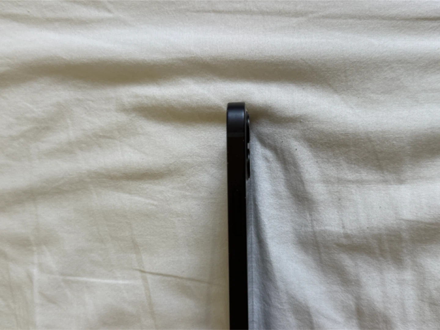Black iPhone 12 - photo 3
