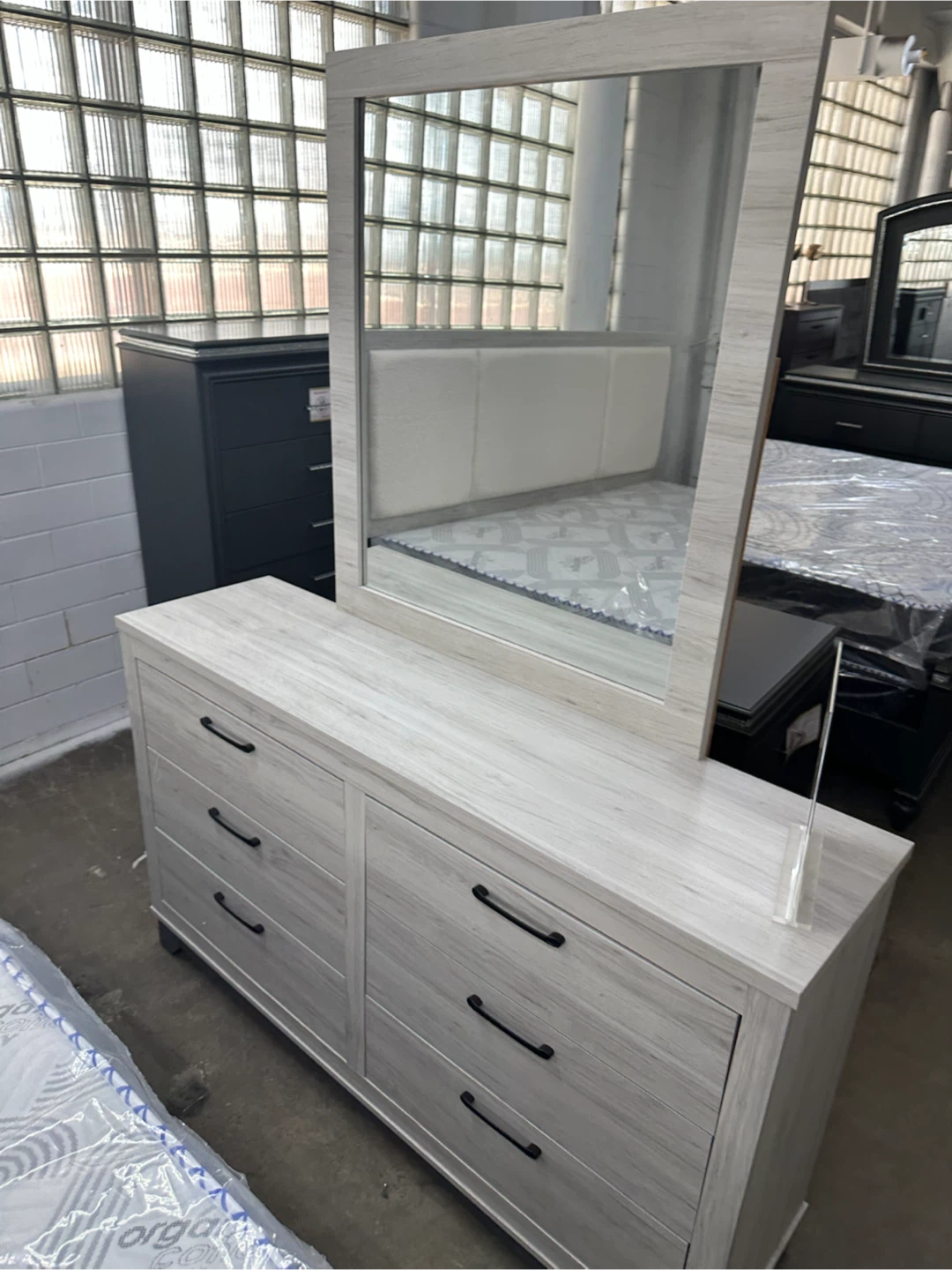 4 piece bedroom set bf mr dr ns - photo 2