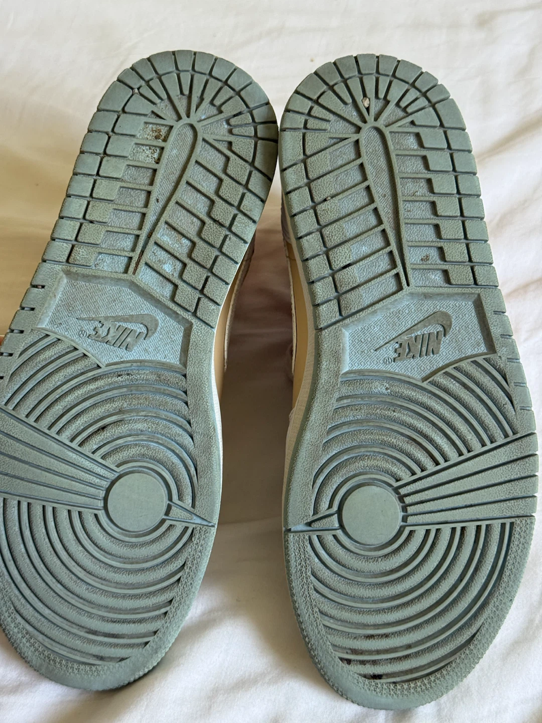 Air Jordan 1 Mid CZ0774-200 Sneakers - photo 3