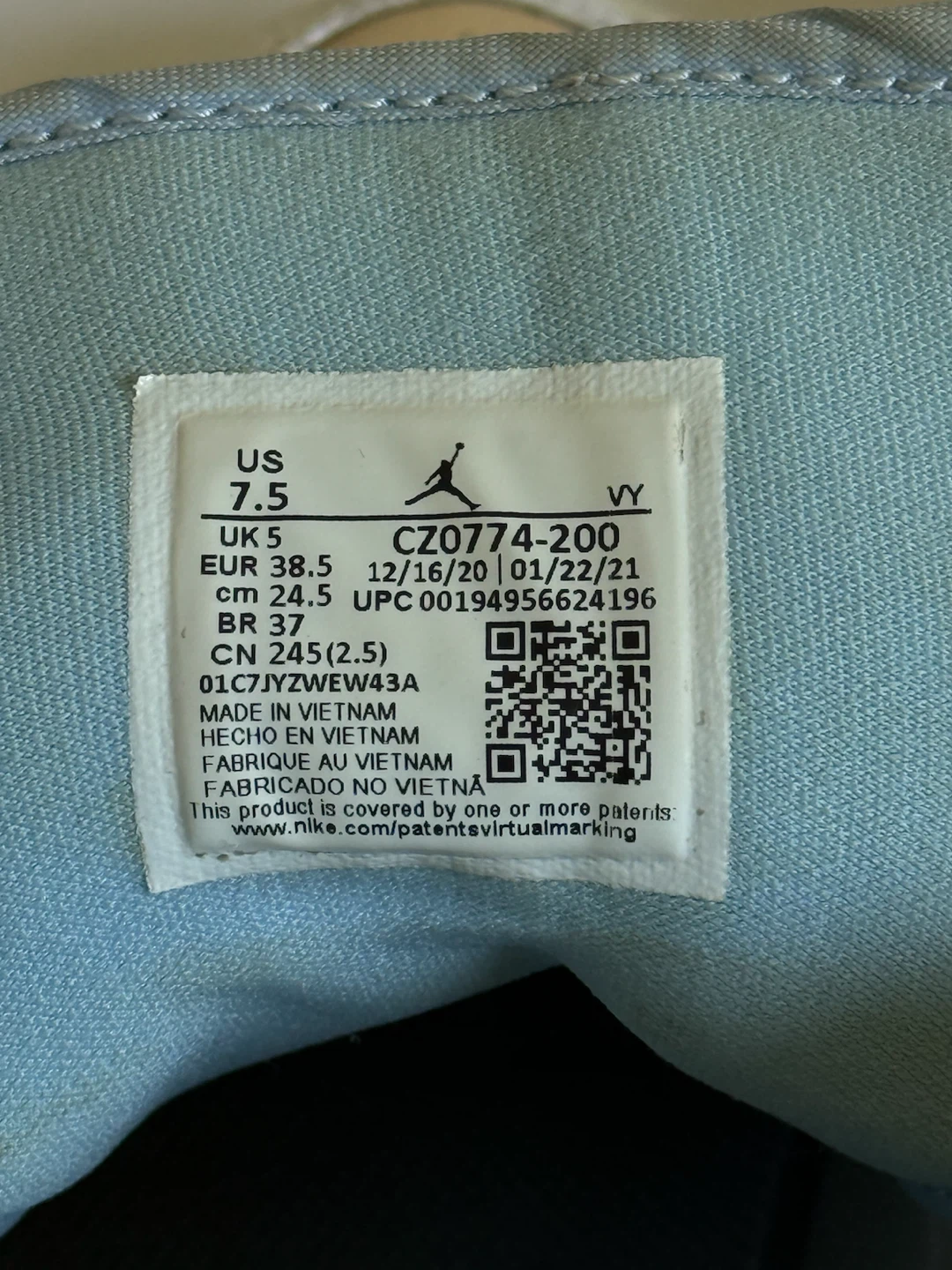 Air Jordan 1 Mid CZ0774-200 Sneakers - photo 4