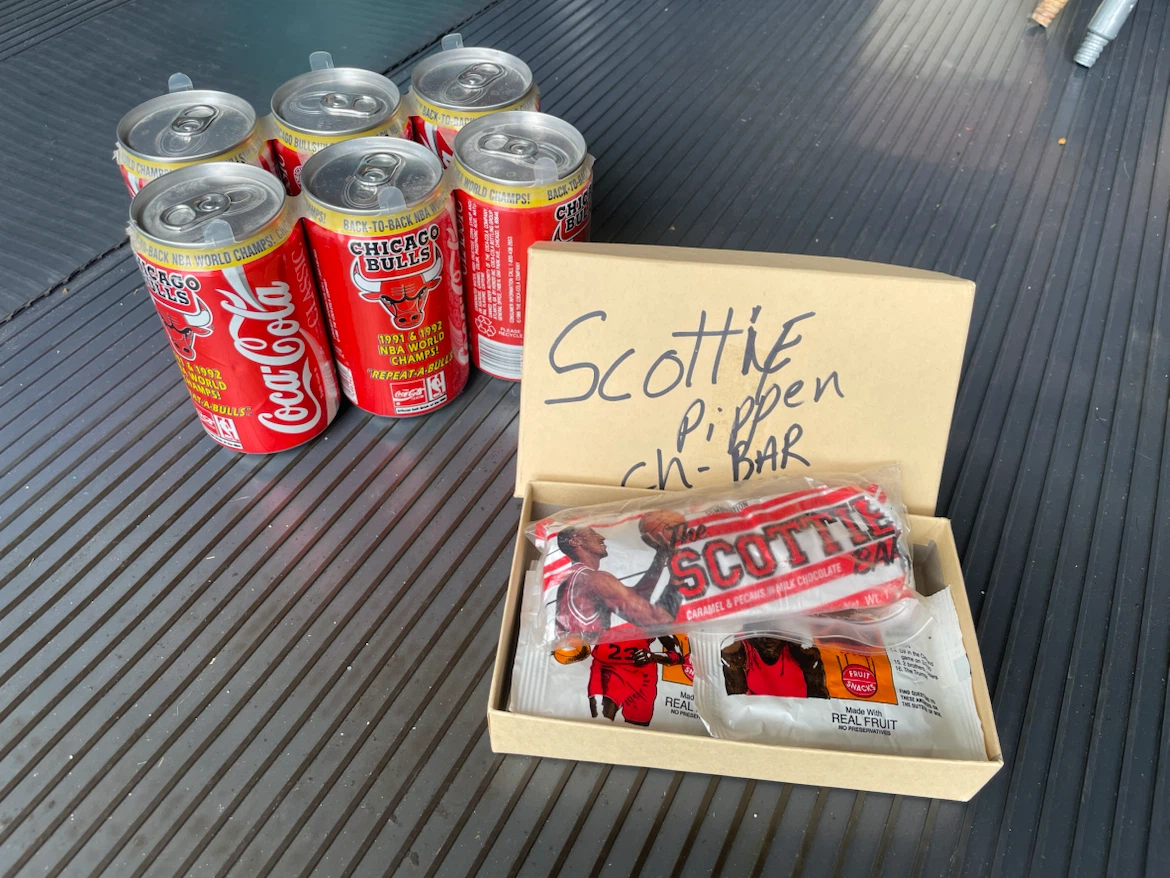 Coca-Cola Chicago Bulls Cans and Scottie Pippen Candy Bar