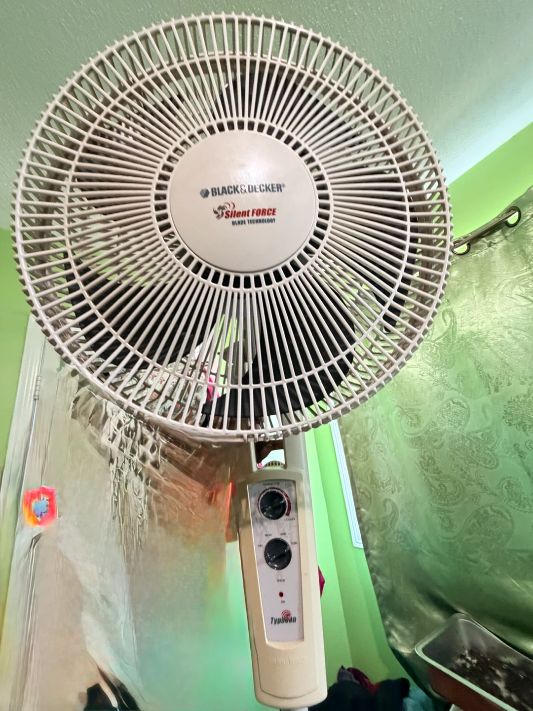 Black & Decker Silent Force Fan - photo 2