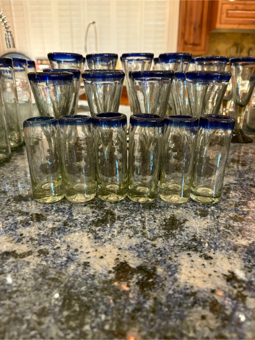 Vintage 1990s Mexican Cobalt Blue Glassware Set (99 Pieces) - photo 4